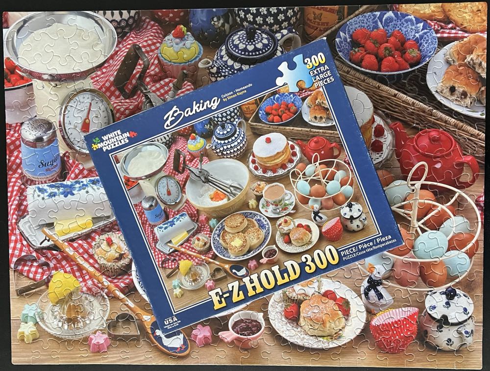 Baking - White Mountain puzzle collectible [Barcode 724819259670] - Main Image 4
