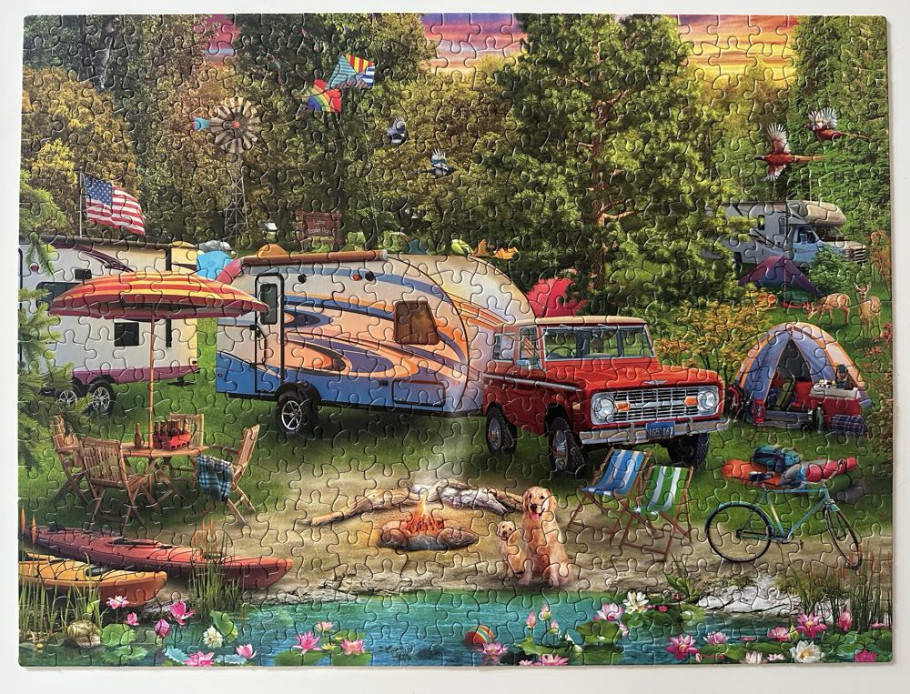 Lakeside Camping - Ceaco puzzle collectible [Barcode 021081242585] - Main Image 3