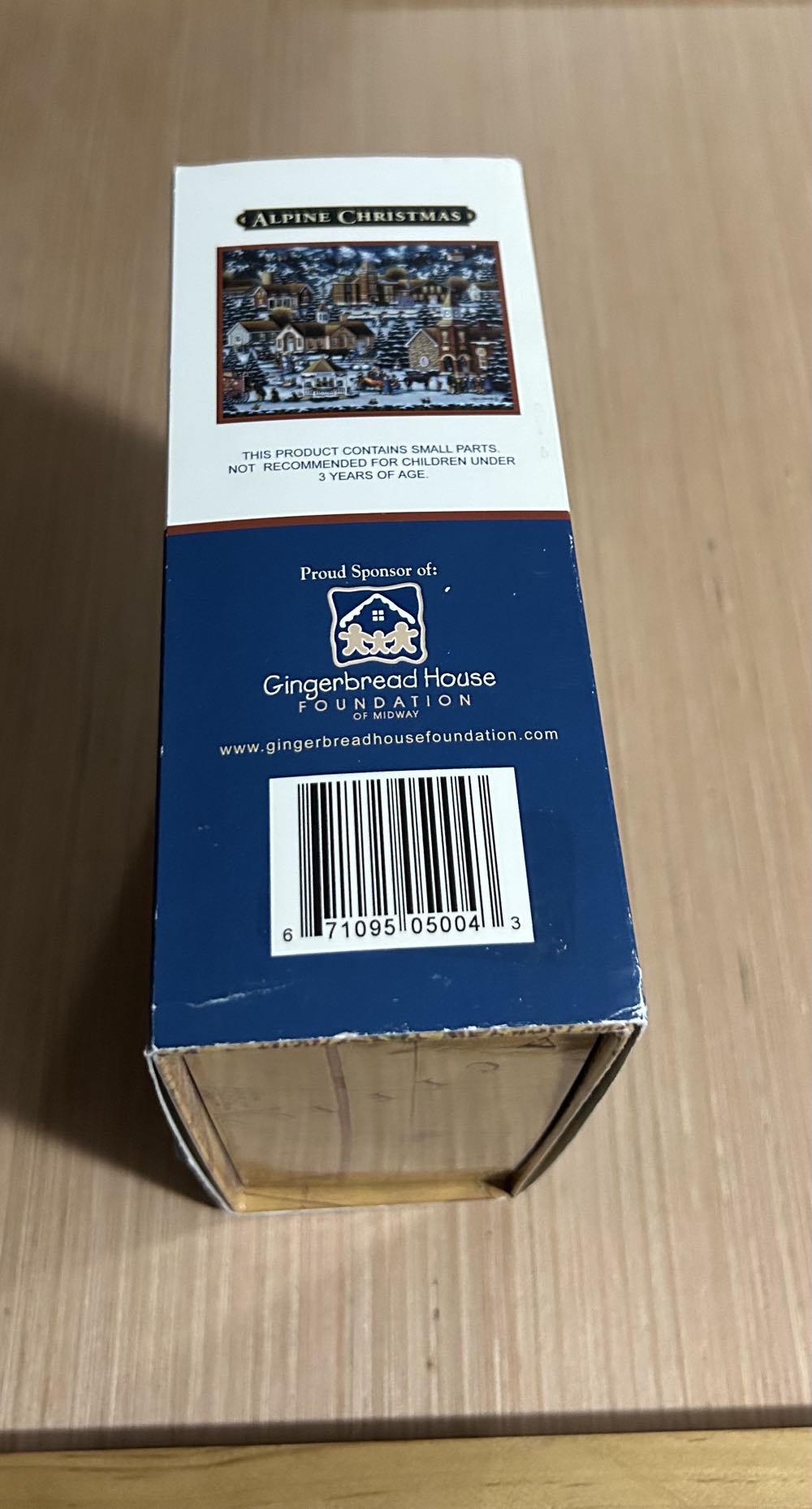 Alpine Christmas -SOLD - Dowdle puzzle collectible [Barcode 671095050043] - Main Image 2