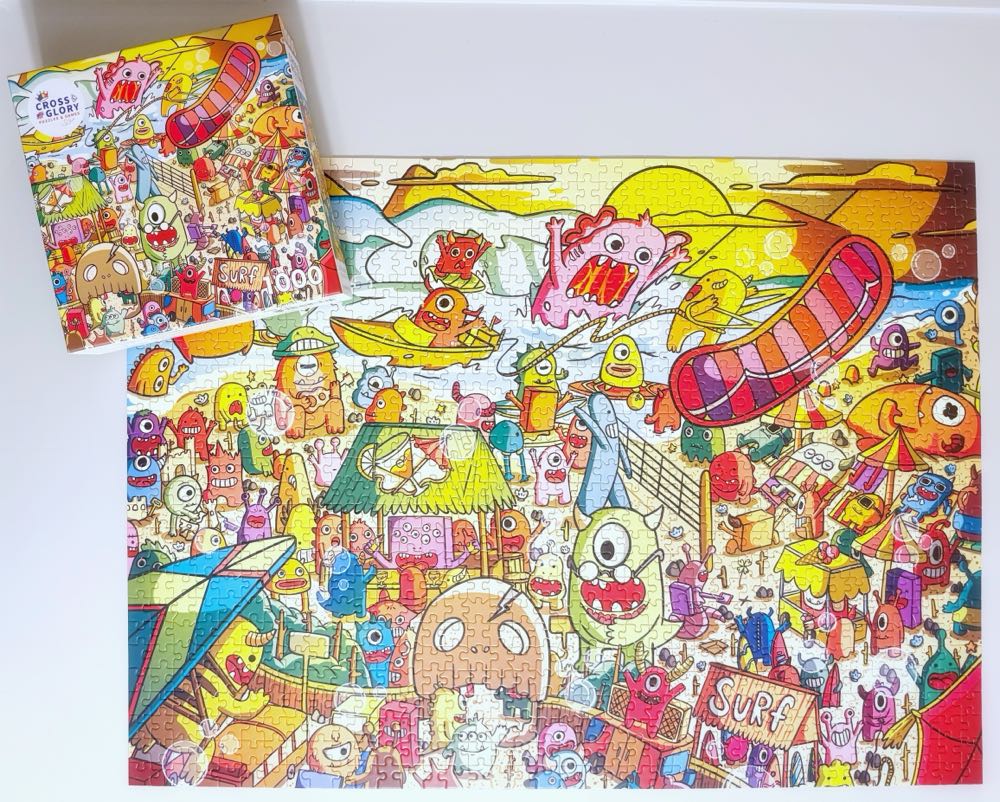 Surf ’n’ Scream Beach Party*^ - Cross & Glory puzzle collectible [Barcode 850050598954] - Main Image 3