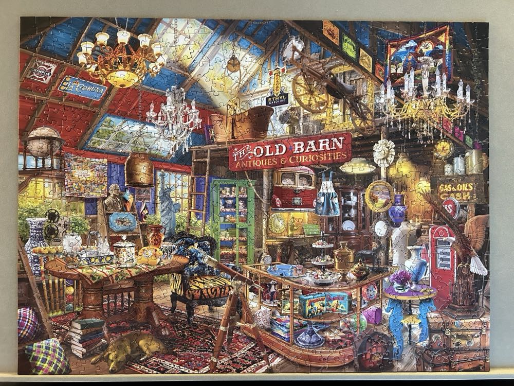 Hidden Gems - MasterPieces puzzle collectible [Barcode 705988324017] - Main Image 2