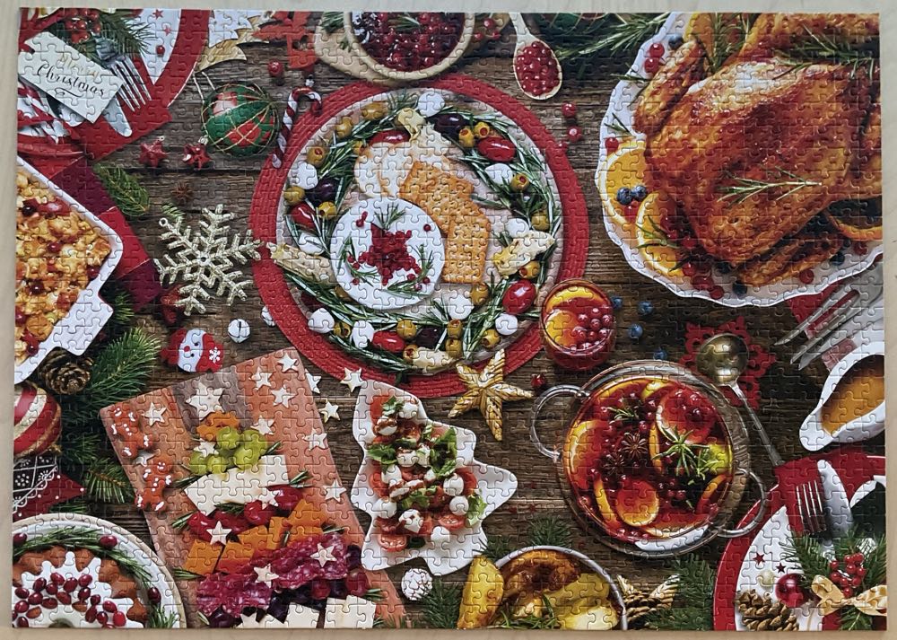 Christmas Dinner - Eurographics puzzle collectible [Barcode 628136658294] - Main Image 2