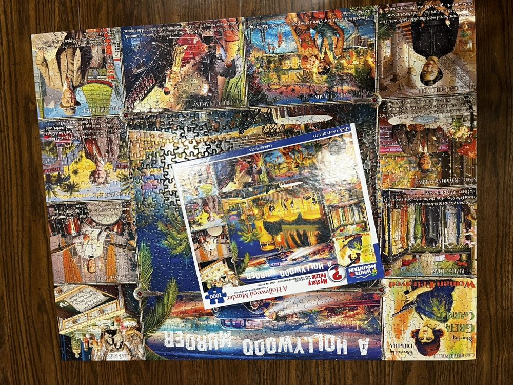 A Hollywood Murder #2 - White Mountain puzzle collectible [Barcode 724819268122] - Main Image 2