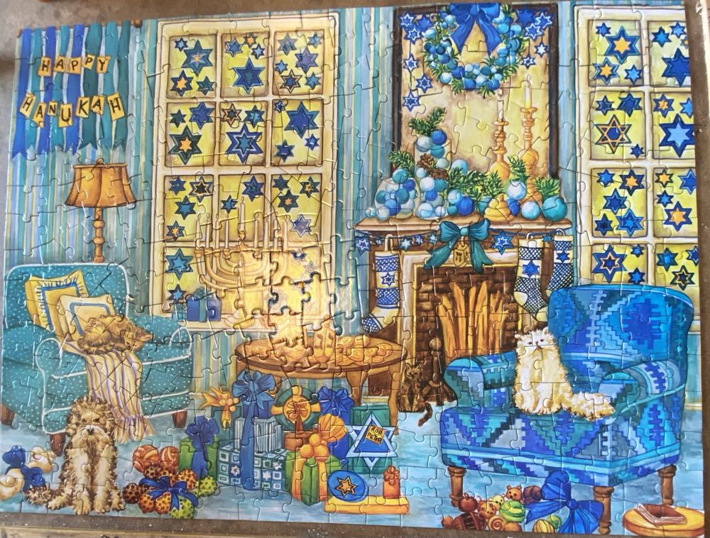 Hanukah Living Room - Bits & Pieces puzzle collectible [Barcode 192949076175] - Main Image 3