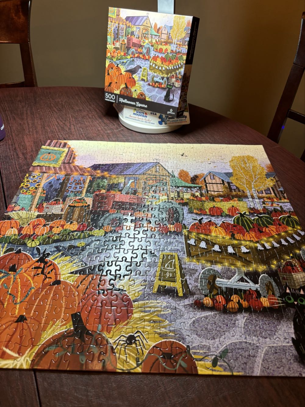 Halloween Square  - Galison puzzle collectible [Barcode 9780735383746] - Main Image 2