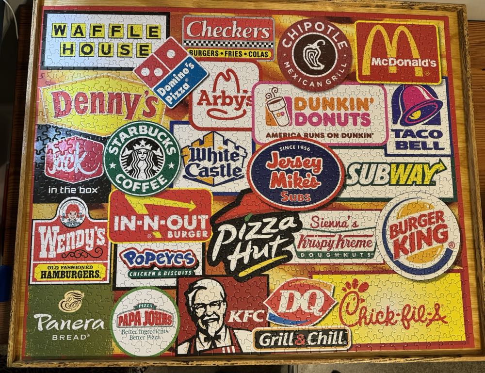 Favorite Fast Food - White Mountain puzzle collectible [Barcode 724819267767] - Main Image 2