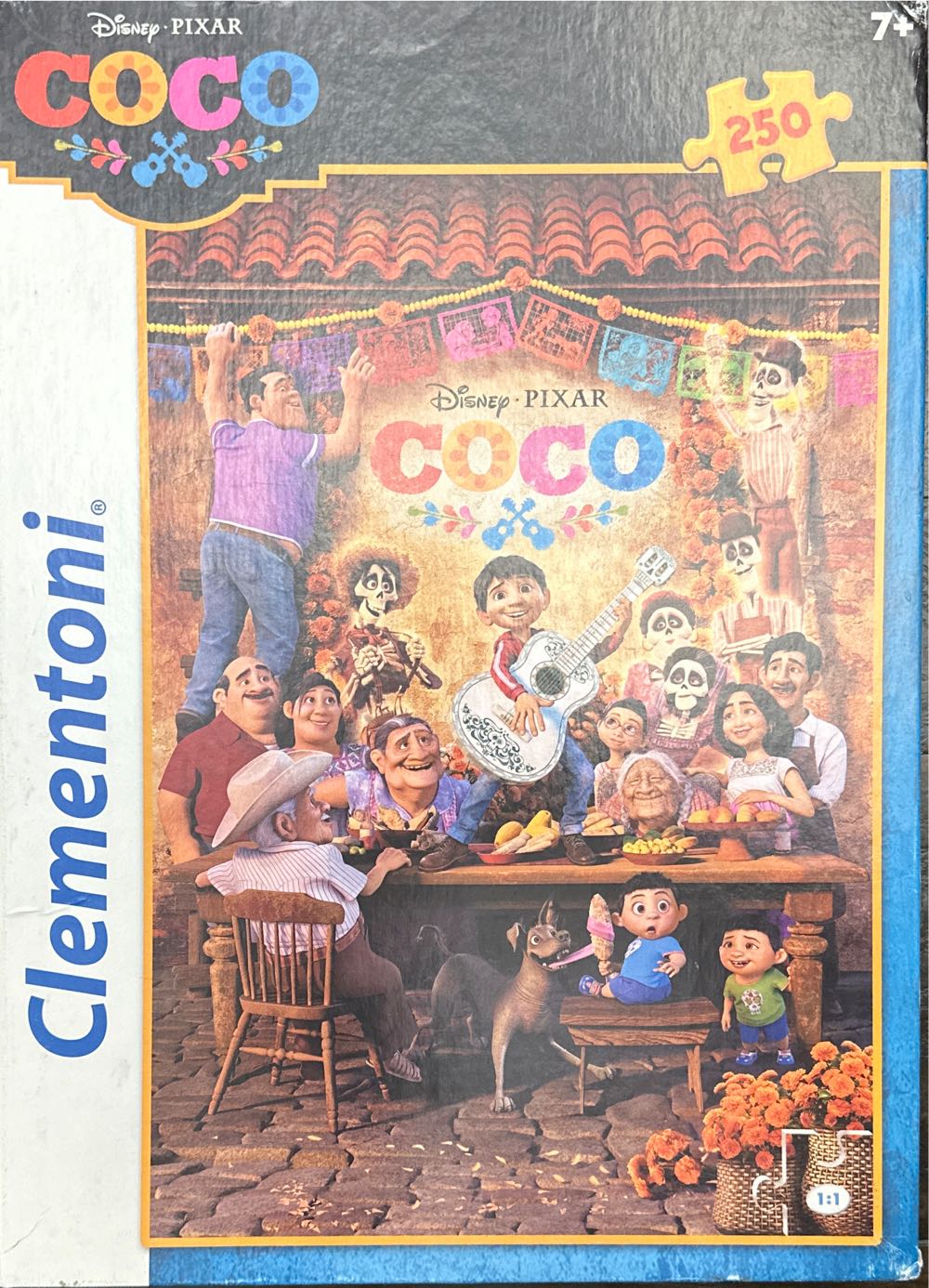 Dangerous Waters Shark Puzzle Visual Echo 500 Pieces