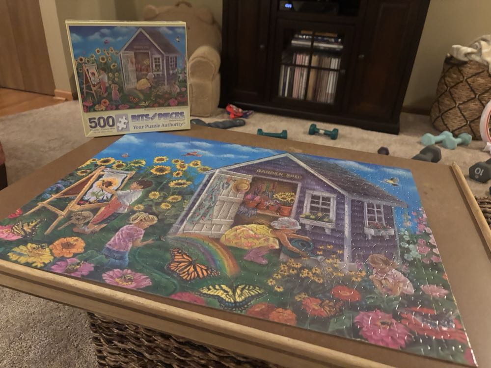 Happiness Grows Here - Bits And Pieces puzzle collectible [Barcode 192949063991] - Main Image 2