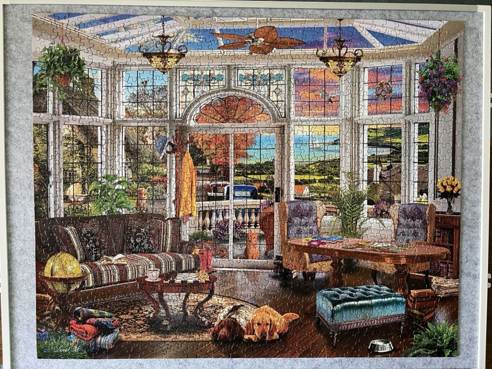 PENDING Garden Room - White Mountain puzzle collectible [Barcode 724819267972] - Main Image 3