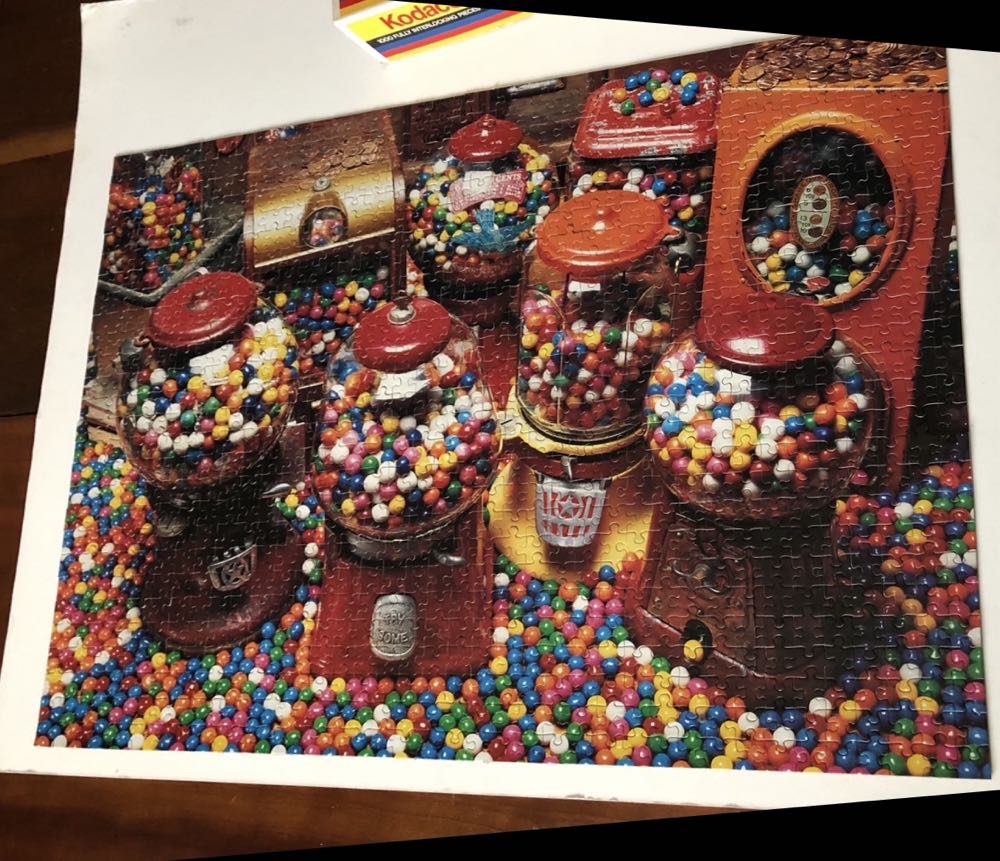 Gumball Machines - Kodacolor puzzle collectible [Barcode 072348444440] - Main Image 2