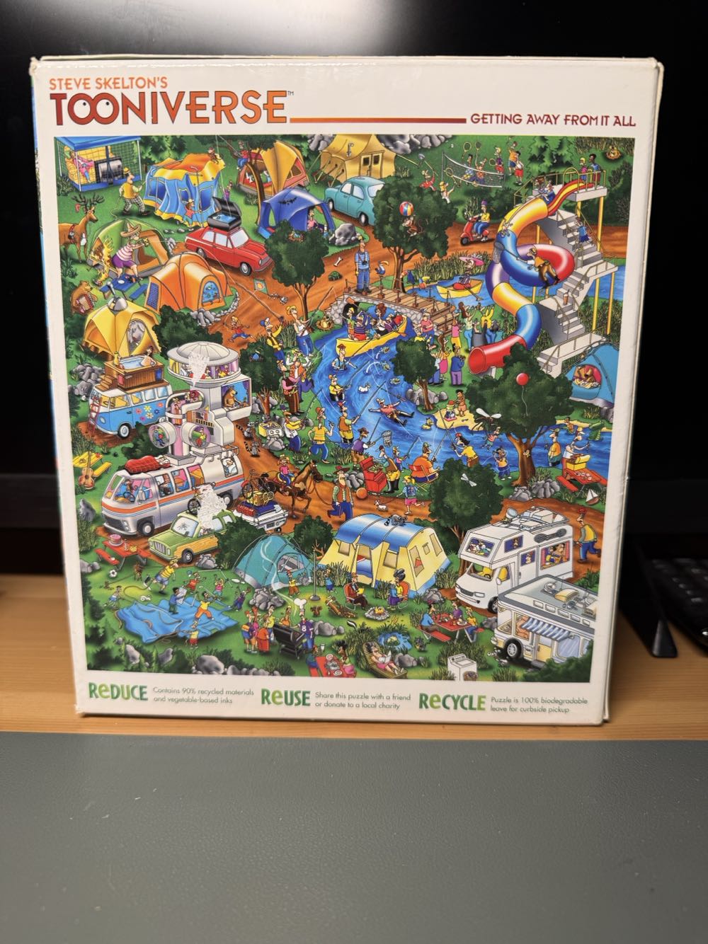 Tooniverse : Getting Away from it All - Ceaco puzzle collectible [Barcode 021081023573] - Main Image 3