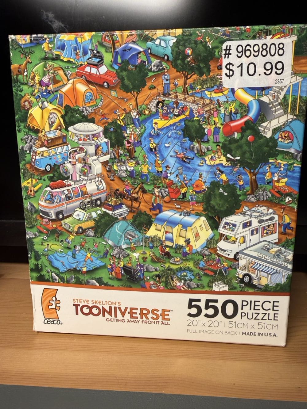 Tooniverse : Getting Away from it All - Ceaco puzzle collectible [Barcode 021081023573] - Main Image 4