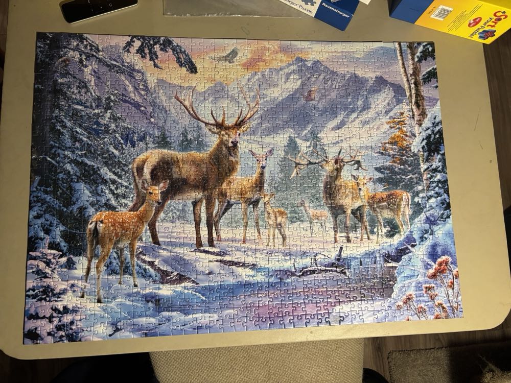 Deer And Stags In Winter - Ravensburger puzzle collectible [Barcode 4005555008880] - Main Image 2