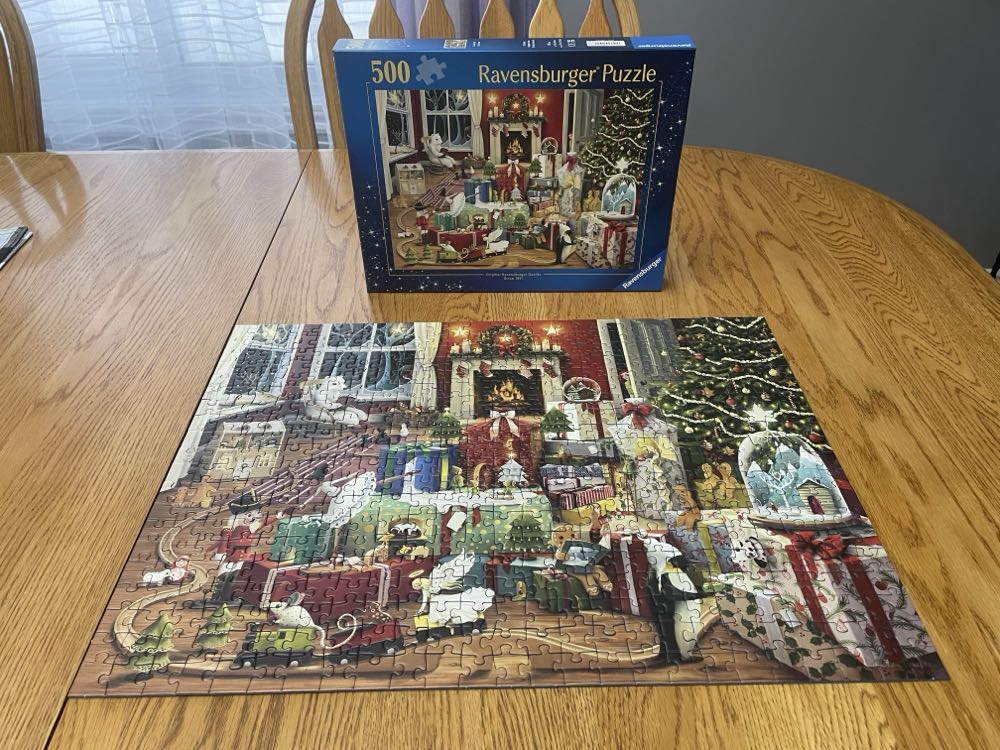 Enchanted Christmas - Ravensburger puzzle collectible [Barcode 4005555002277] - Main Image 3
