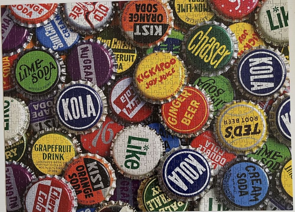 Vintage Soda Bottle Caps - Colorluxe puzzle collectible [Barcode 9341102553515] - Main Image 3