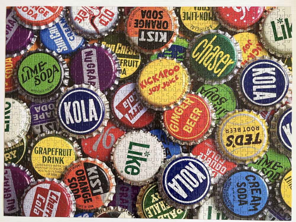 Vintage Soda Bottle Caps - Colorluxe puzzle collectible [Barcode 9341102553515] - Main Image 4