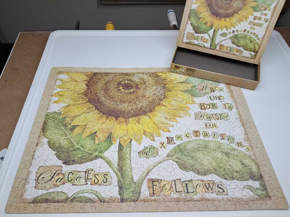 Success - Lang 🇺🇲 puzzle collectible [Barcode 215291199825] - Main Image 2