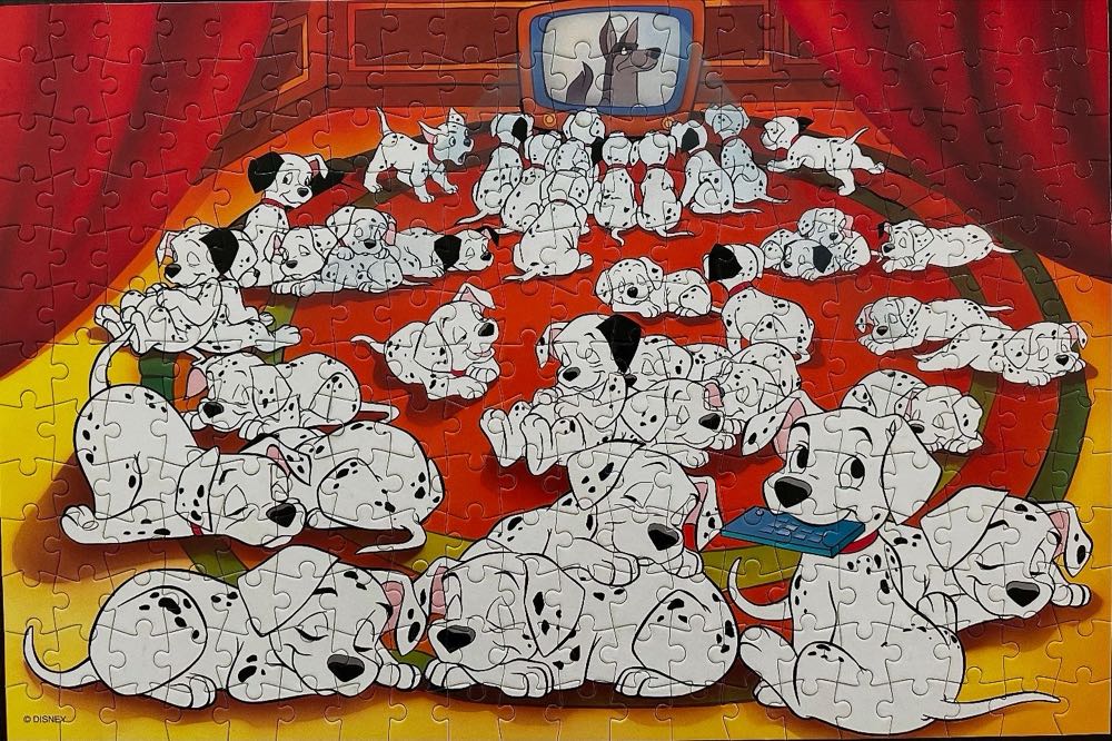 101 Dalmatians - Trefl puzzle collectible [Barcode 5900511230079] - Main Image 2