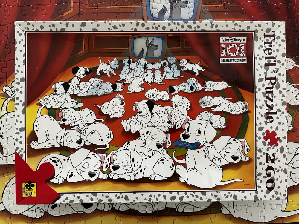 101 Dalmatians - Trefl puzzle collectible [Barcode 5900511230079] - Main Image 4