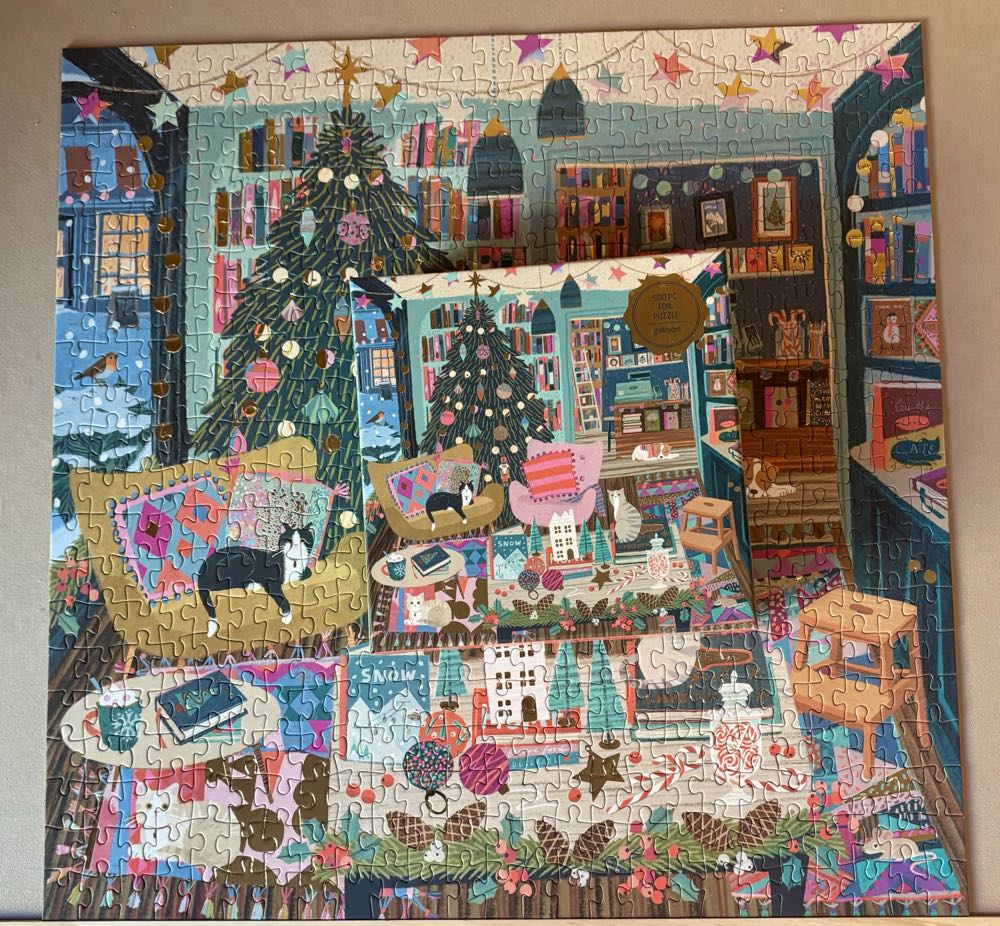 Season’s Reading - Galison puzzle collectible [Barcode 9780735382282] - Main Image 3