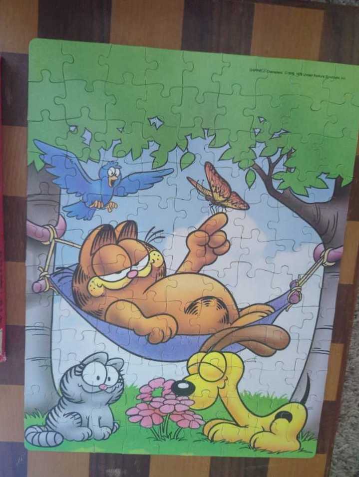 Garfield (4609-43) - Golden 🇺🇸 puzzle collectible [Barcode 033500046094] - Main Image 2