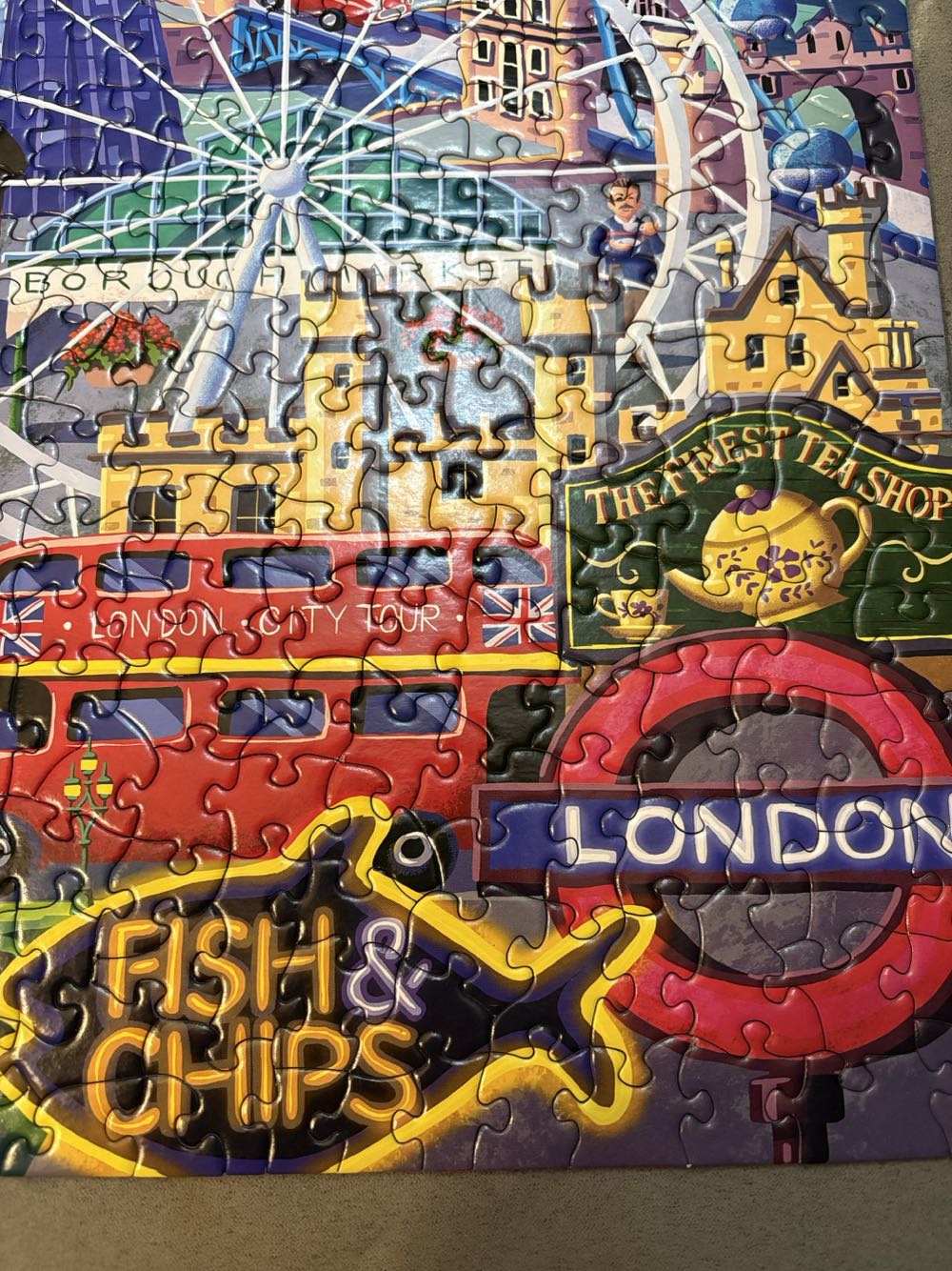 London - Boardwalk Puzzle Company puzzle collectible [Barcode 671095406116] - Main Image 3