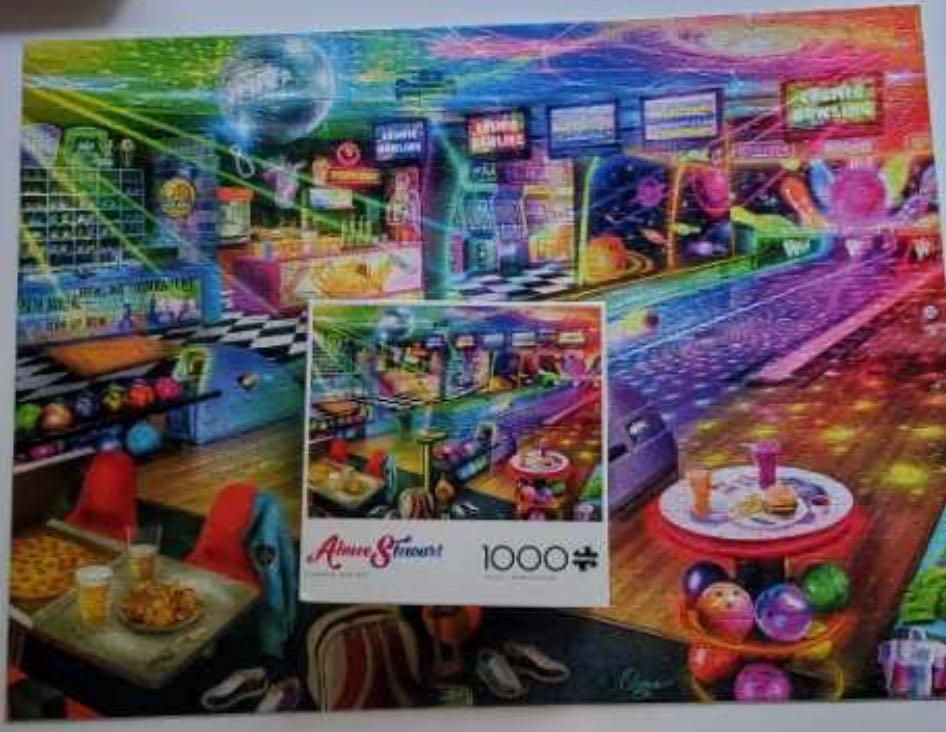 Blacklight Bowling - SOLD - Buffalo puzzle collectible [Barcode 079346127221] - Main Image 4