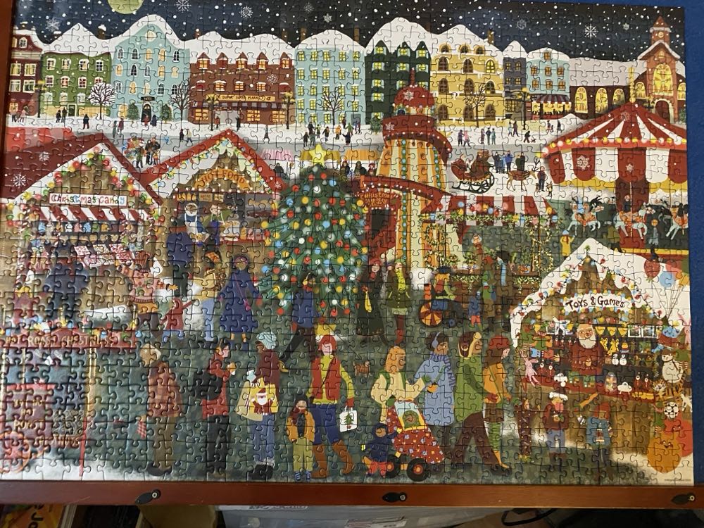 Christmas Market - Ravensburger puzzle collectible [Barcode 4005555007296] - Main Image 2