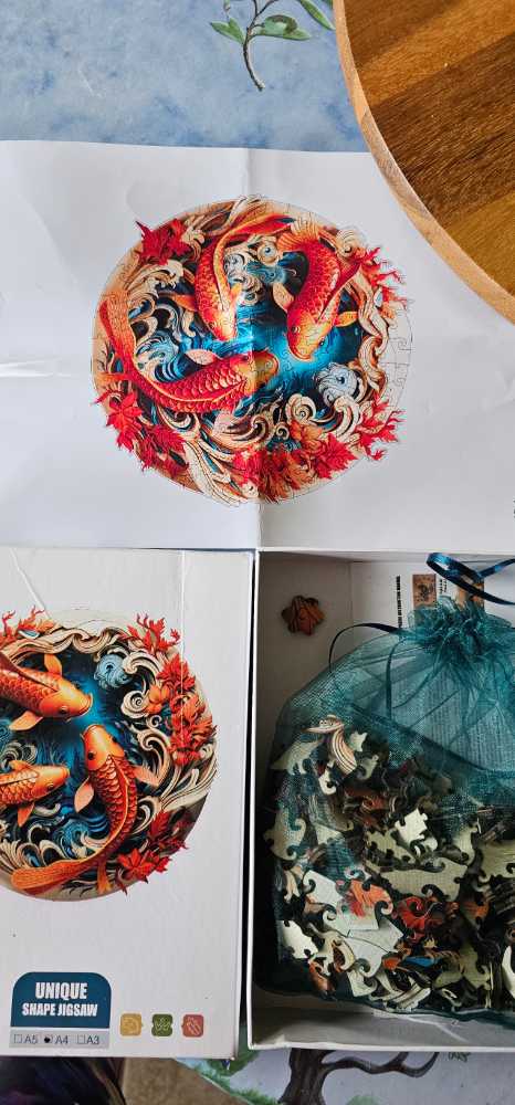 Three Kohi - Unique Shape Jigsaw puzzle collectible - Main Image 4