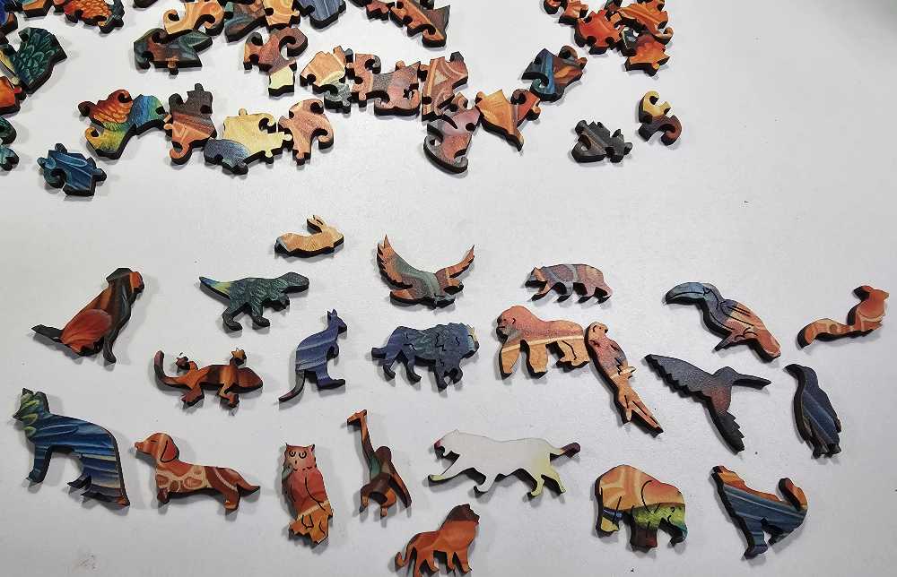 Hummingbird Chorus - Unique Shape Jigsaw puzzle collectible - Main Image 4