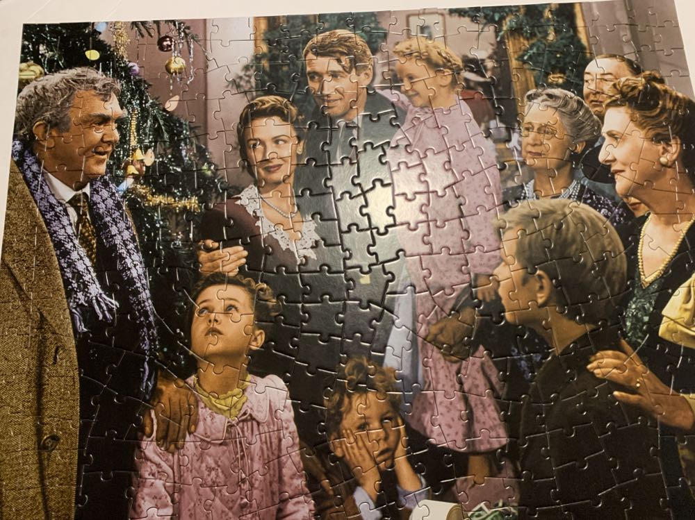 It’s A Wonderful Life - Bits And Pieces puzzle collectible [Barcode 192949075321] - Main Image 3