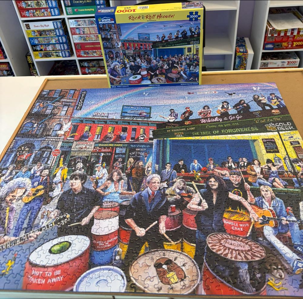 Rock & Roll Heaven - White Mountain puzzle collectible [Barcode 724819268283] - Main Image 2