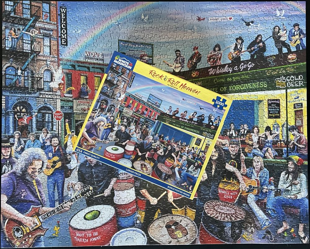 Rock & Roll Heaven - White Mountain puzzle collectible [Barcode 724819268283] - Main Image 4
