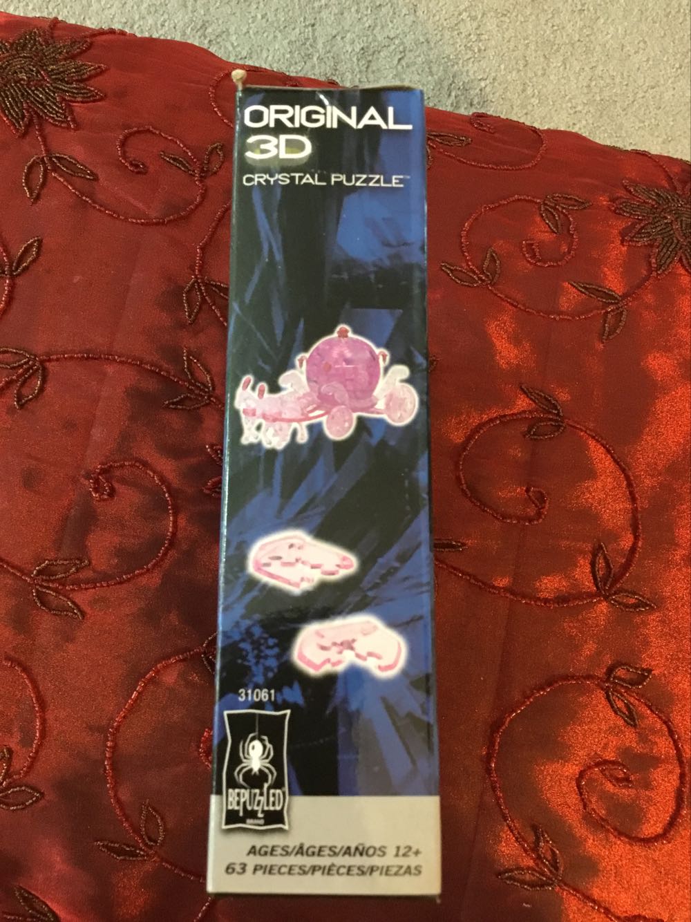 Cinderella Coach Crystal Royal Carriage Pink Original 12 63 Pcs - Bepuzzled puzzle collectible [Barcode 023332310616] - Main Image 3