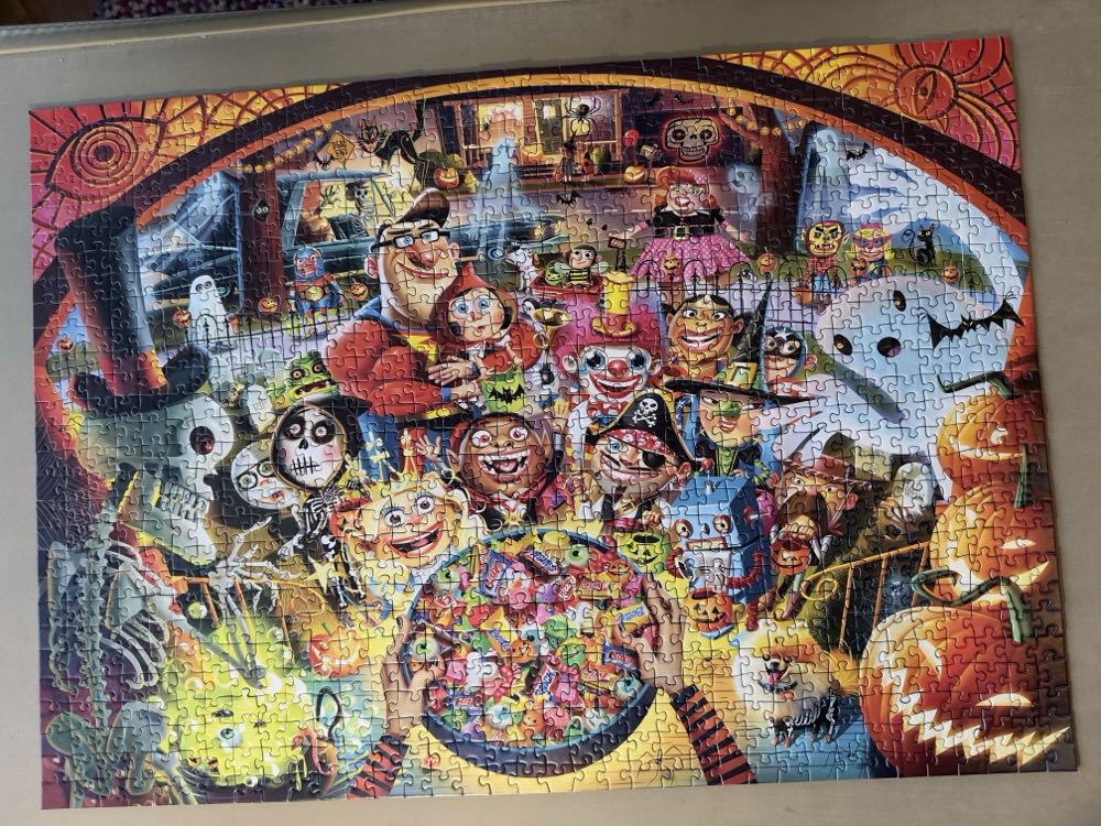 Trick Or Treat - Ravensburger puzzle collectible [Barcode 4005555013488] - Main Image 2