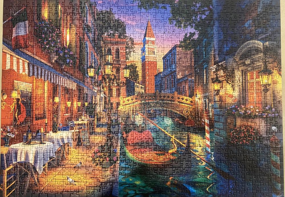 Canal Cruise In Venice - Ravensburger puzzle collectible [Barcode 4005555014393] - Main Image 3