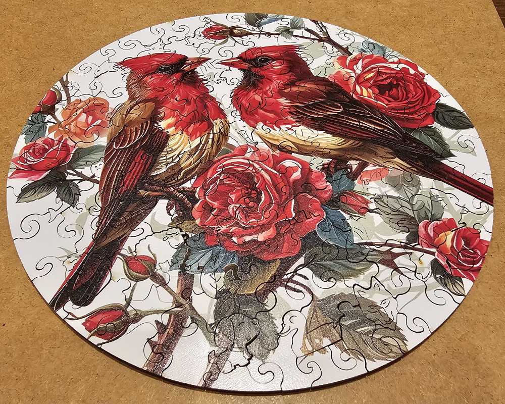 Cardinals - Wooden Puzzle puzzle collectible - Main Image 2