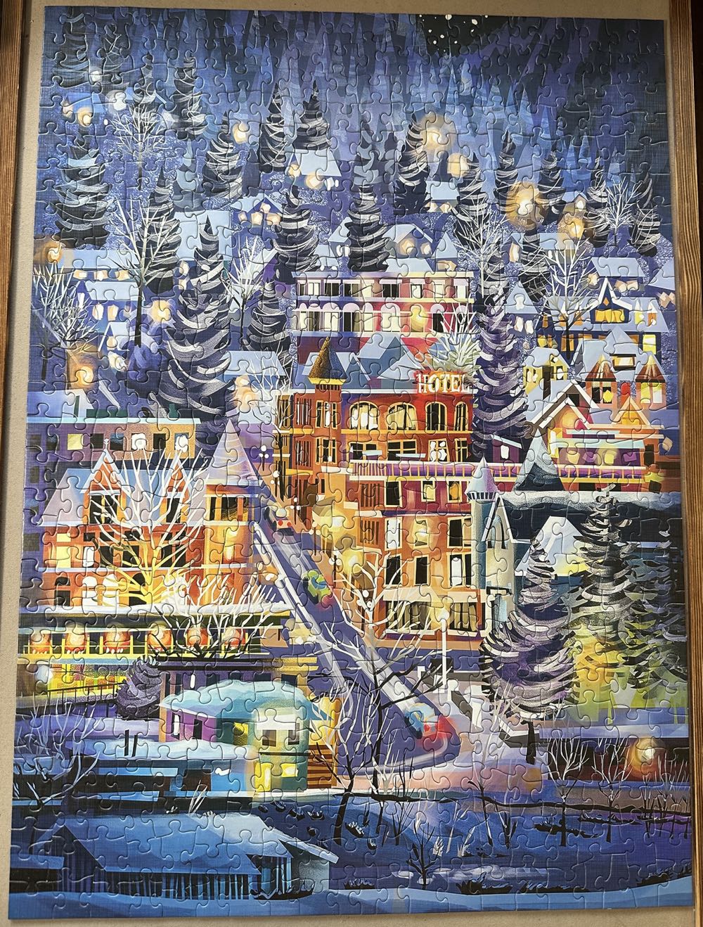 Ski Town - Cobble Hill puzzle collectible [Barcode 625012450980] - Main Image 2