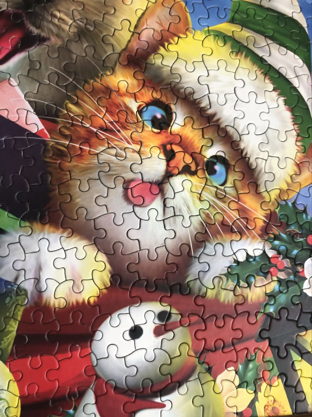 Selfies Christmas Cats - Ceaco puzzle collectible [Barcode 021081232883] - Main Image 2