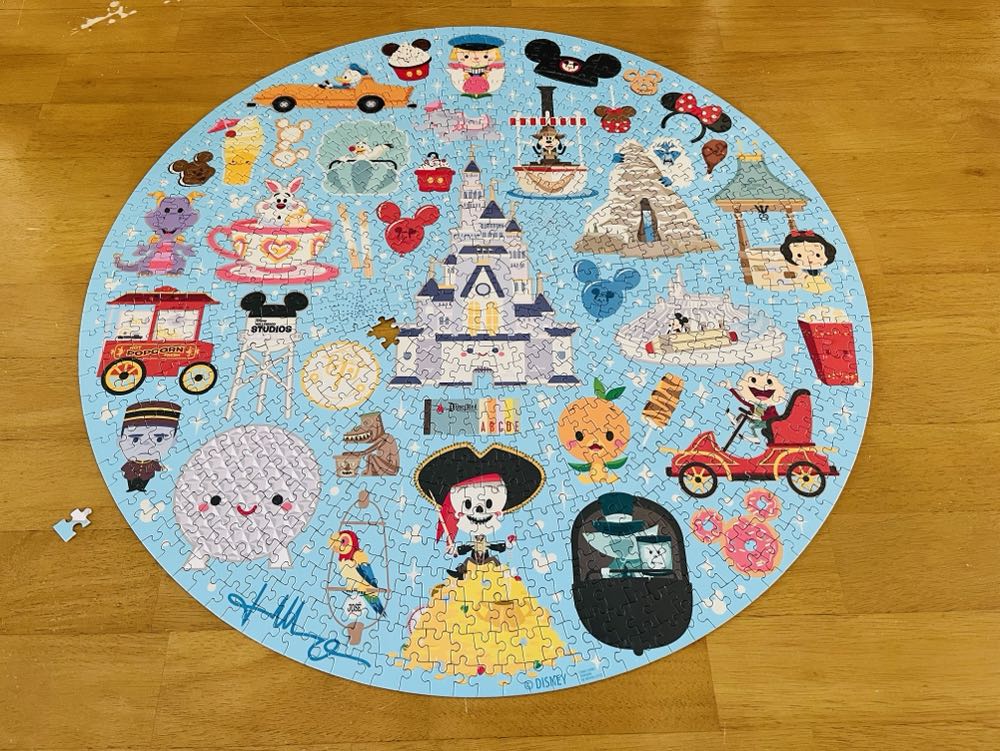Disney Parks Puzzle - Disney Parks puzzle collectible [Barcode 400959620630] - Main Image 2