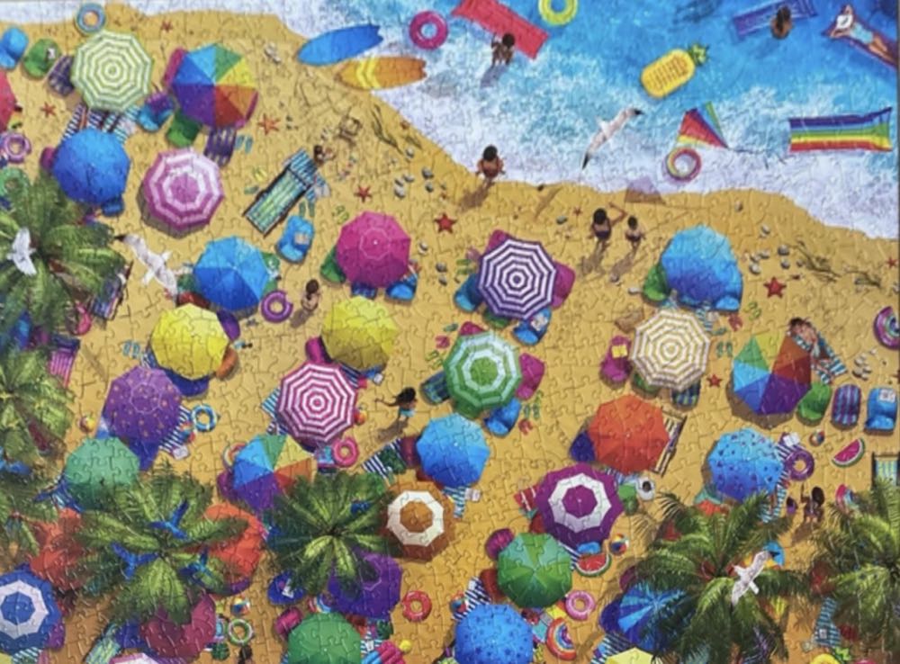 Beach Summer Fun - EuroGraphics puzzle collectible [Barcode 0628136658713] - Main Image 3