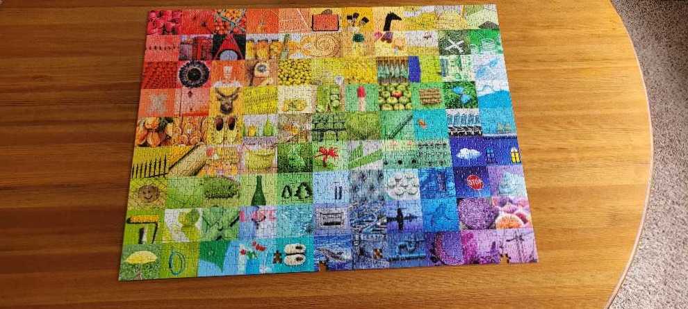 Ninety-nine Beautiful Colors - Ravensberger puzzle collectible - Main Image 2