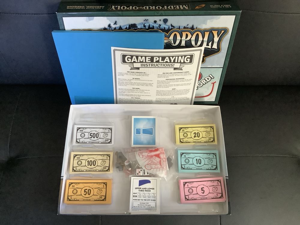 Medford Opoly Celebrating Medford Oregon With Local Taylor County Advertising  puzzle collectible [Barcode 730799014062] - Main Image 3