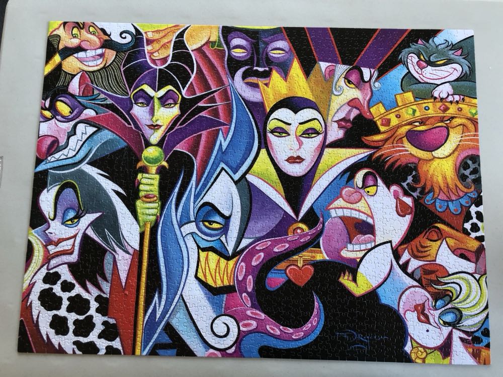 Disney Villains - Ceaco 🇺🇸 puzzle collectible [Barcode 460051091042] - Main Image 2