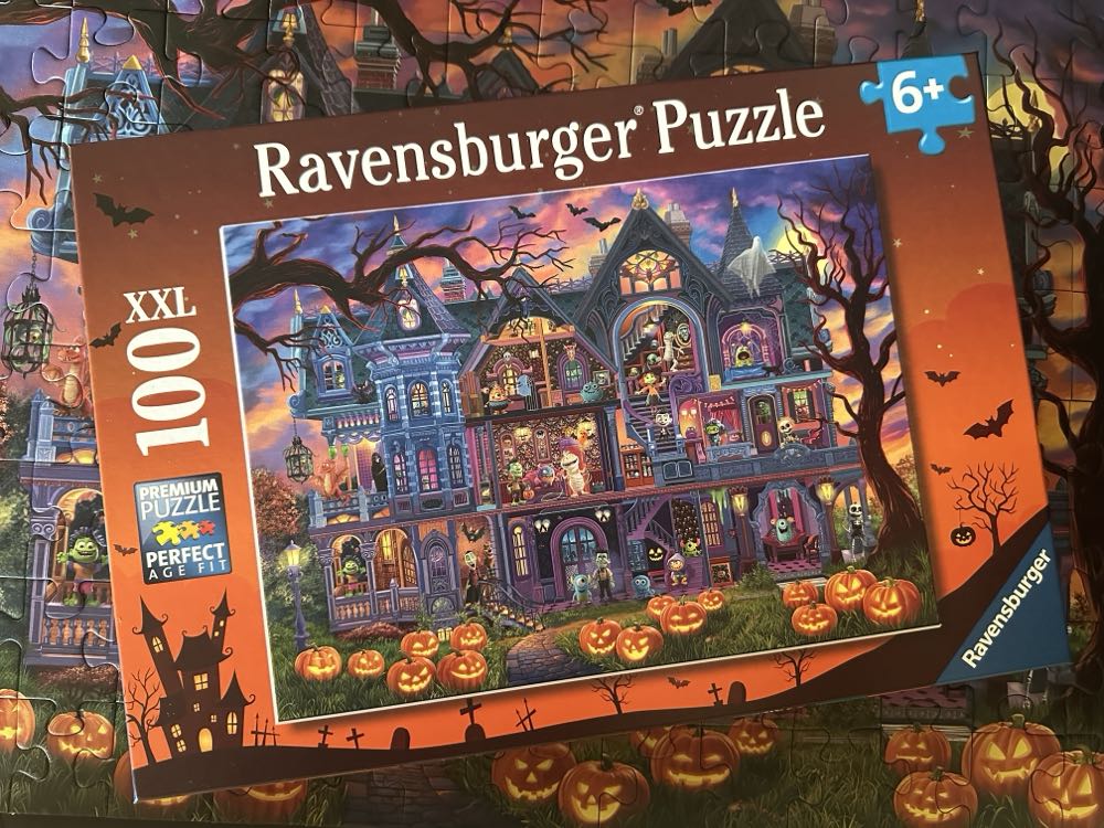 Monster House Party** - Ravensbuger puzzle collectible [Barcode 4005555040705] - Main Image 3