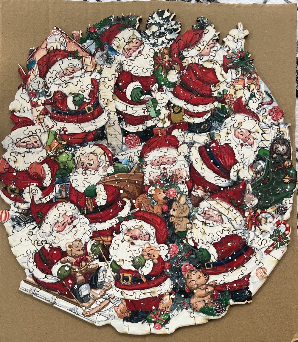 Kaayee Merry Santa - Kaayee puzzle collectible - Main Image 2