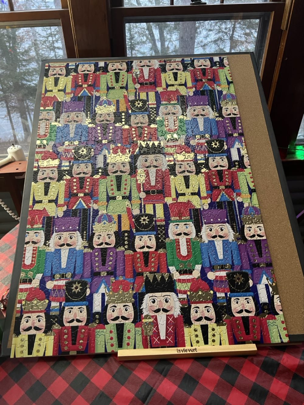 Christmas Party - Brother & Sister puzzle collectible [Barcode 5968490] - Main Image 3