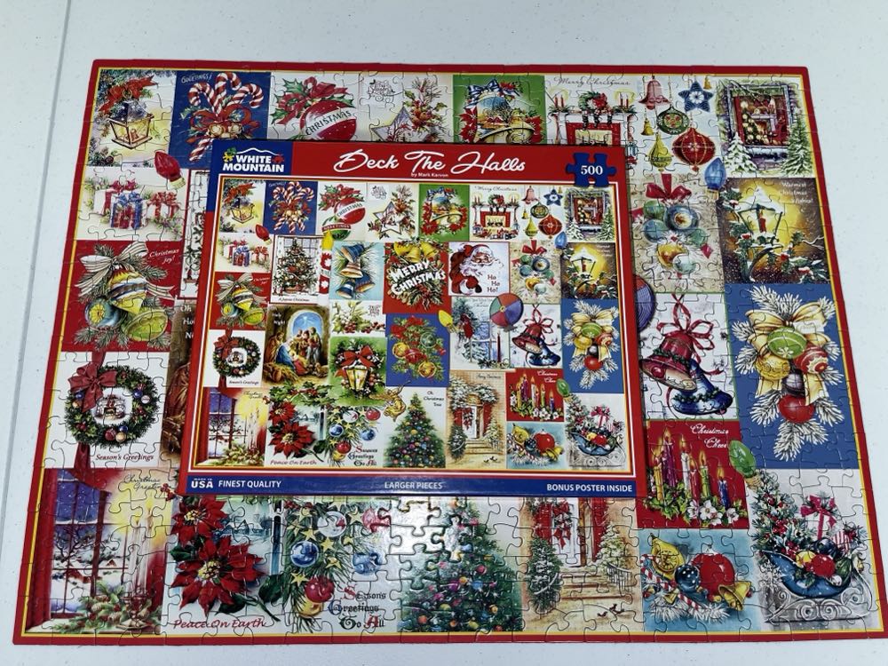 Deck The Halls - White Mountain 🇺🇸 puzzle collectible [Barcode 724819267620] - Main Image 2