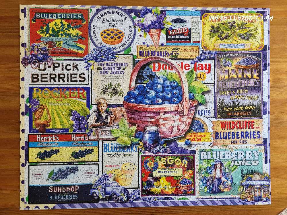 S-Blueberries  - White Mountain puzzle collectible - Main Image 2