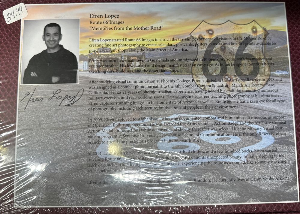 Blue Whale - Route 66 Images puzzle collectible - Main Image 2